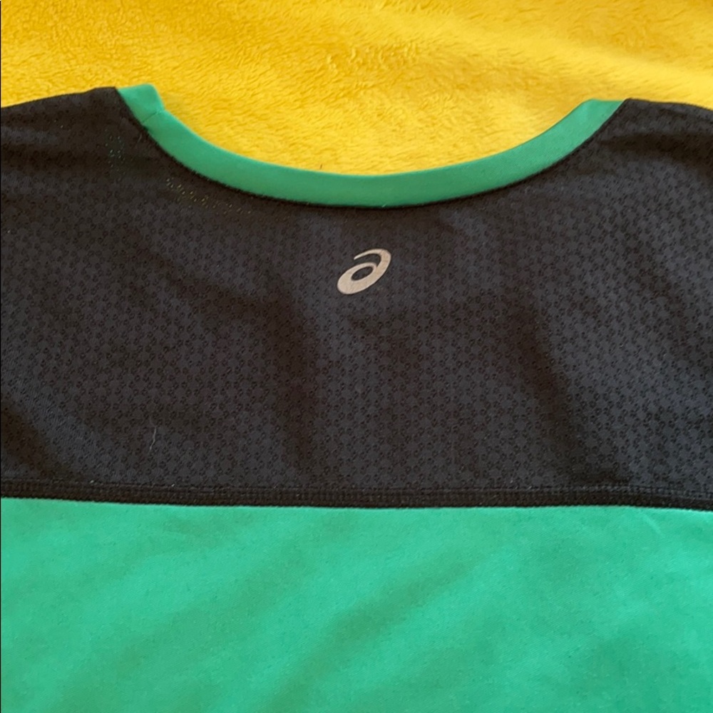 ASICS running shirt - Picture 5 of 5